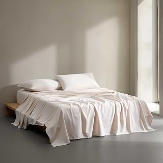 Calvin Klein - King Sheet Set with Fitted Sheet & Pillowcases