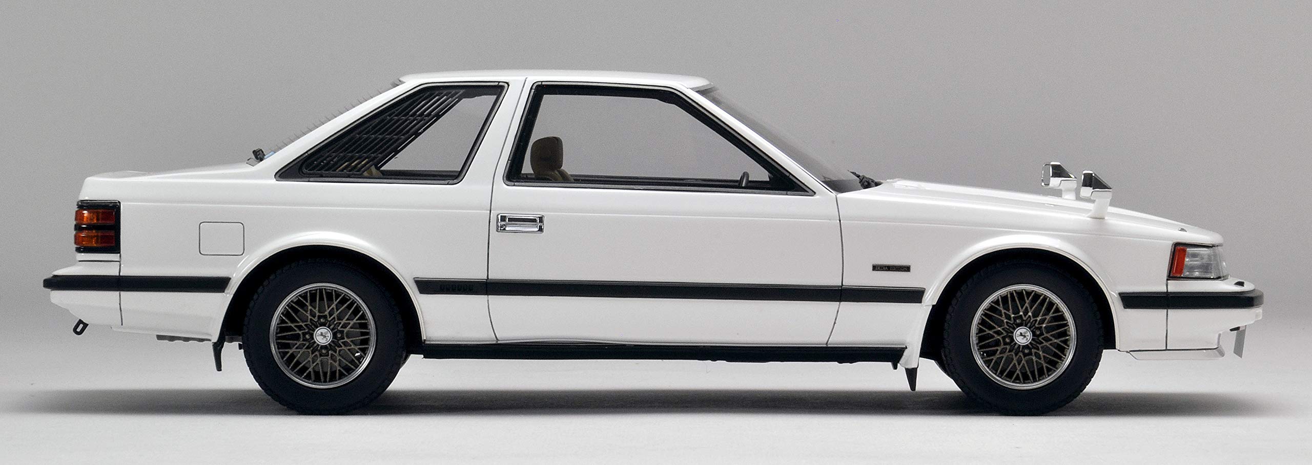 1/18 イグニッションモデル トヨタ ソアラ2800GT Extra Z10 イグニッションモデル 1/18 トヨタ ソアラ 2800GT エクストラ