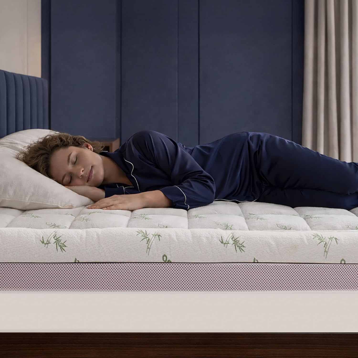 Dual-Layer King Size Mattress Topper - Memory Foam + Viscose Made from Bamboo Mattress Pad - Double the Comfort & Back Support - Removable & Machine-Washable Cover, White