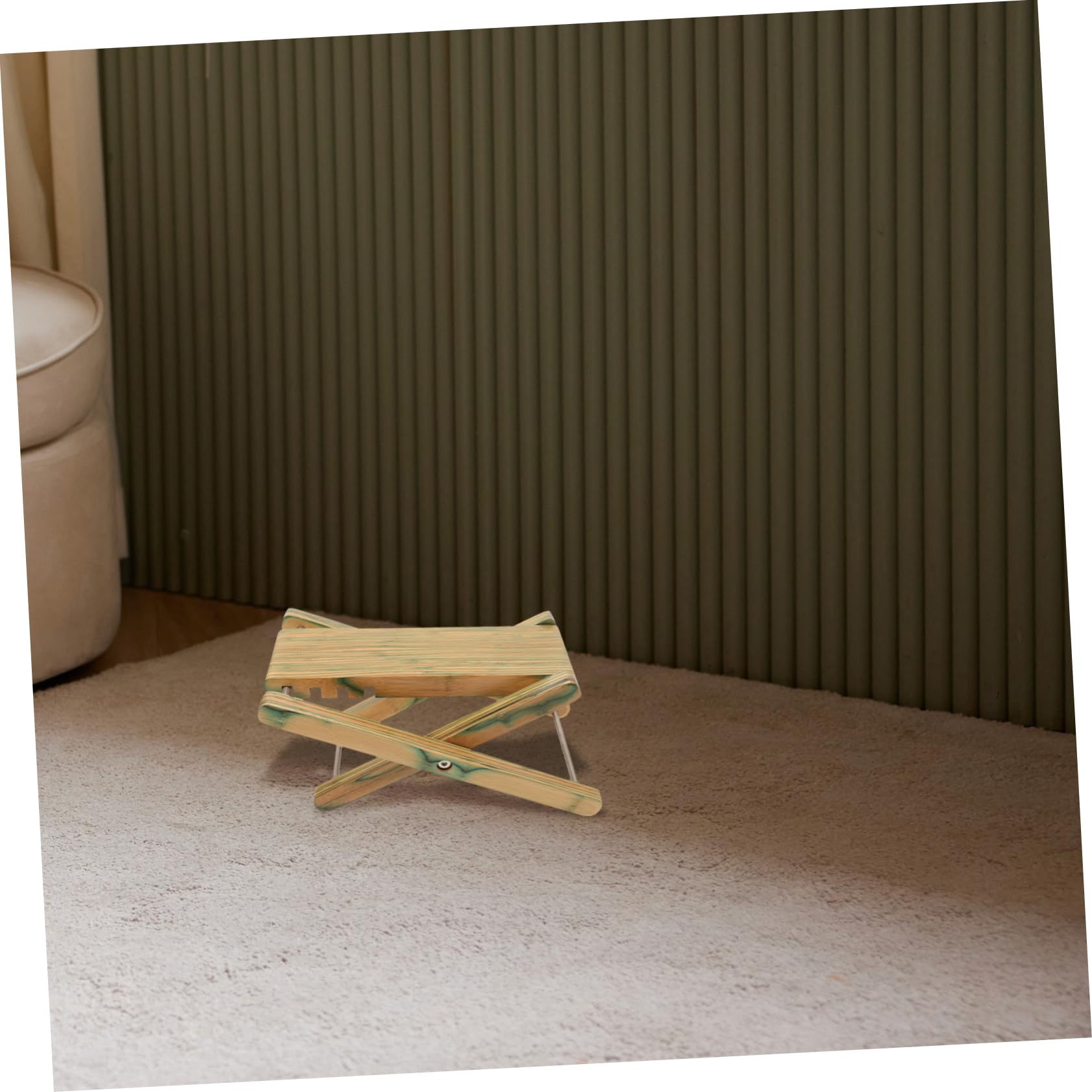 Anneome Poggiapiedi per Chitarra Regolabile in Legno Verde Pieghevole | Altezza Variabile, Facile da Riporre, Esperienza di Suono Comoda, Uso Versatile per Strumento