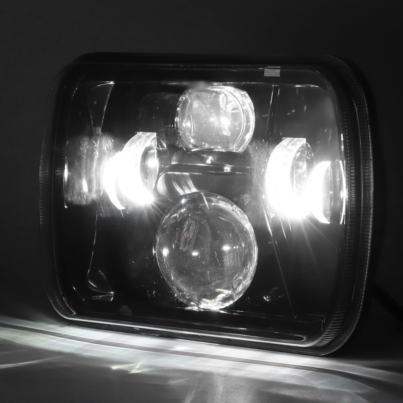 Akozon LED reflektor H4 7in LED 5x7 calowy kwadratowy reflektor o wysokiej jasności 12-24V reflektor odpowiedni do Wrangler YJ
