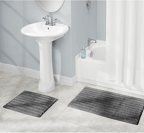 Miniatura 3 de mDesign Alfombras suaves de spa 100% algodón para tocador de baño, bañeraducha, absorbentes de agua, lavables a máquina, incluye alfombras