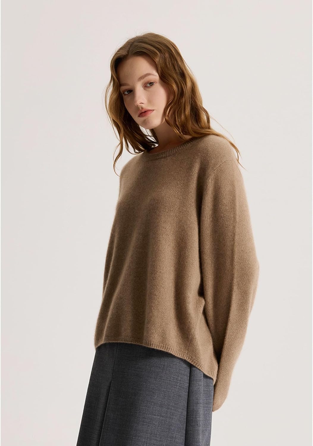 GreenMount Women's 100% Pure Cashmere Crewneck Sweater 7-Gauge Knit Loose Fit Dropped Shoulder Long Sleeve Pullover - Image 5