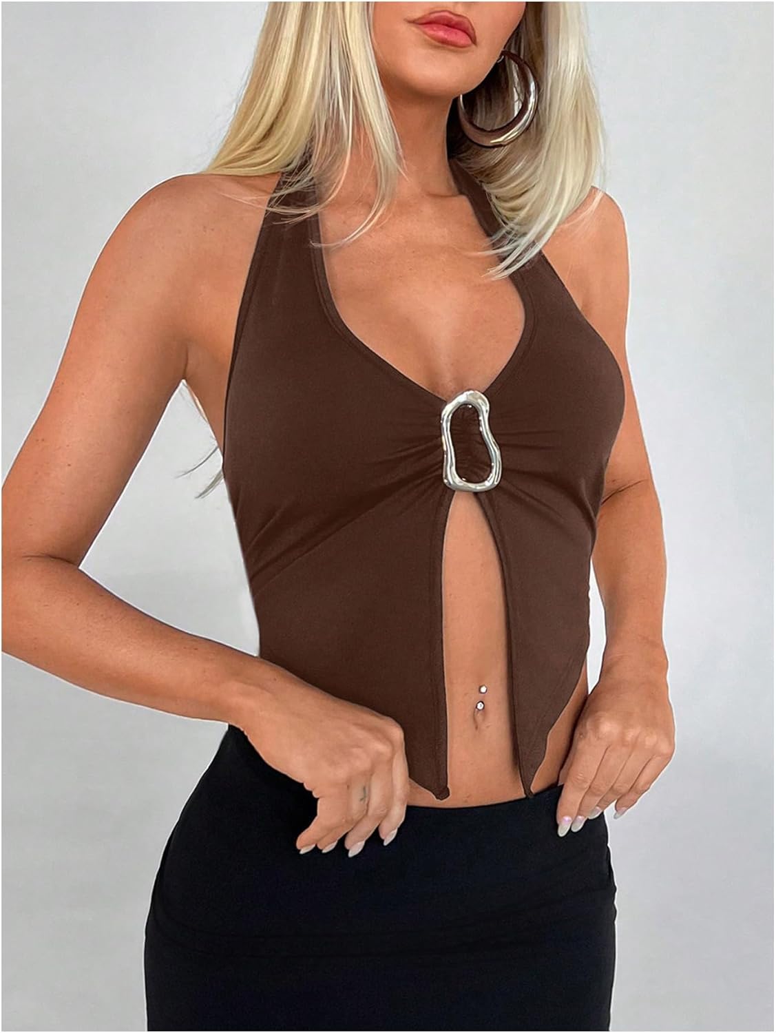 SOLY HUX Women's Halter Top V Neck Sleeveless Split Hem Backless Y2k Crop Tank Tops - Image 3