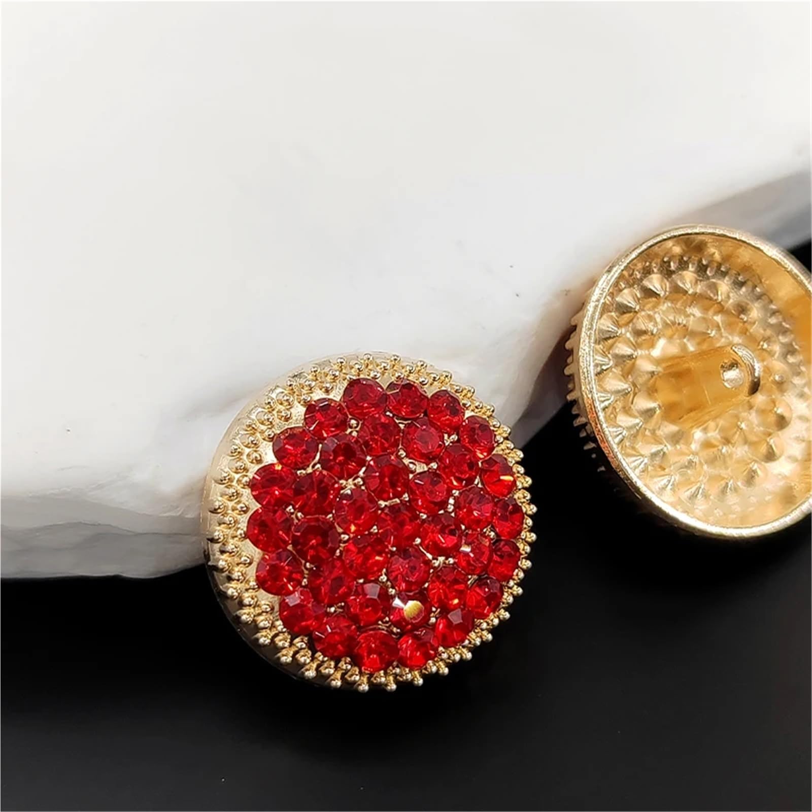 guziki z kryształu górskiego, Guziki z metalowym trzpieniem Rhinestone Multicolor 18-25mm 18 szt(Red With Silver,25mm 6pcs)