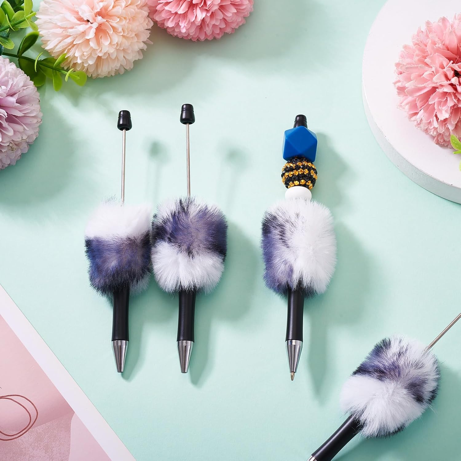 Beadthoven 10pcs Fluffy Beadable Leopards Pens Pom Pom Beaded Pens DIY Plastic Pen Assorted Cute Pens Shaft Black Ink Ballpoint Pens for DIY Making Supplies Gift Office School White/Black image 3