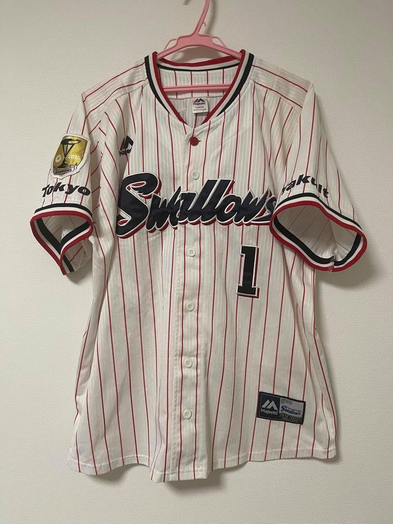 ヤクルトスワローズ 山田哲人 ユニフォーム 優勝ワッペン つば九郎 2015 ヤクルトスワローズ 山田哲人 ユニフォーム 優勝ワッペン つば