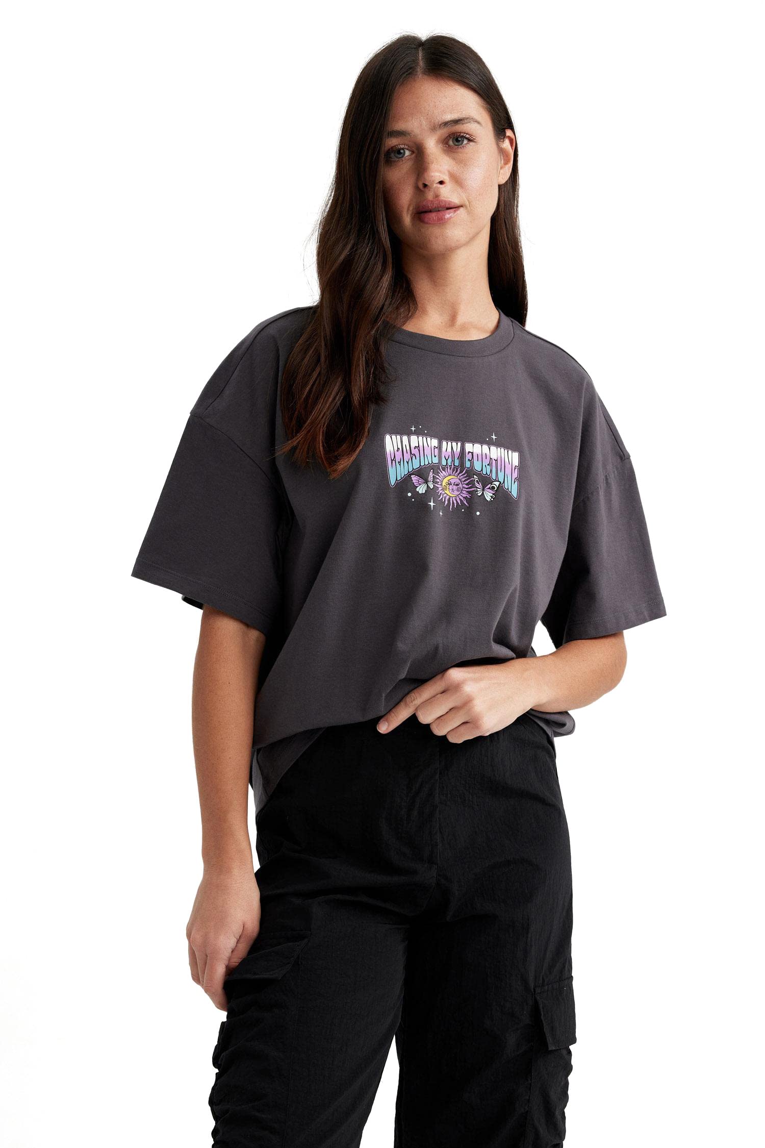 Kadın Oversize Fit Bisiklet Yaka Baskılı Kısa Kollu Tişört