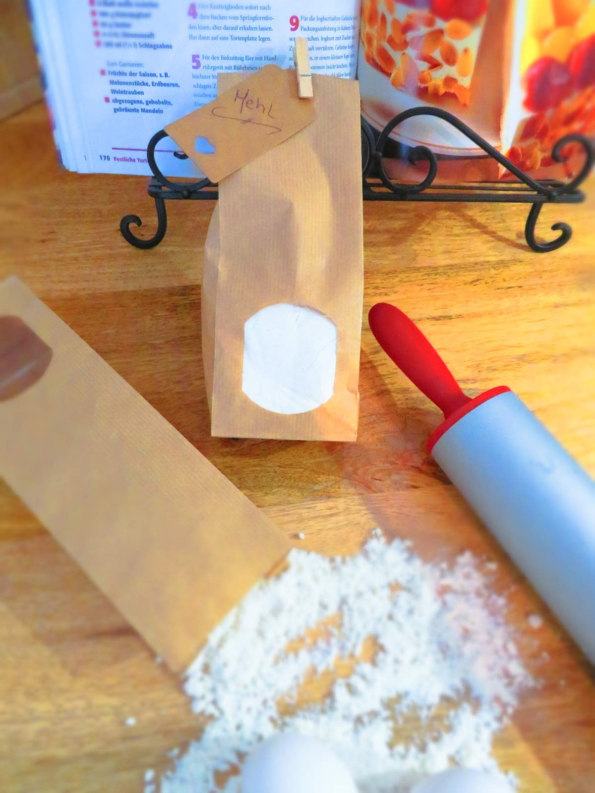 500x Blockbodenbeutel mit ovalem Sichtfenster - 500g - Größe 10,5 x 6 x 29 cm - Papiertüten Bodenbeutel Geschenktüte Papierbeutel Tütchen Kraftpapier Papierbeutel Adventskalendertüten zum Befüllen