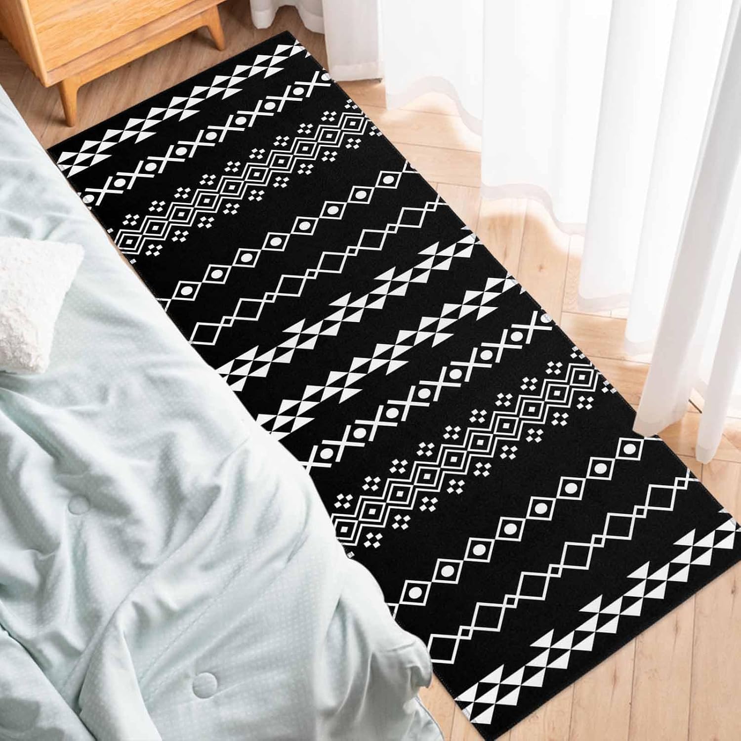 Teamery Kitchen Mats for Floor Traditional Tribal White Diamond Washable Non Slip Kitchen Rugs 1PCS, Boho Geometric on Black Absorbent Standing Mats for Sink Bathroom Office Living Room 15.7x47.2in