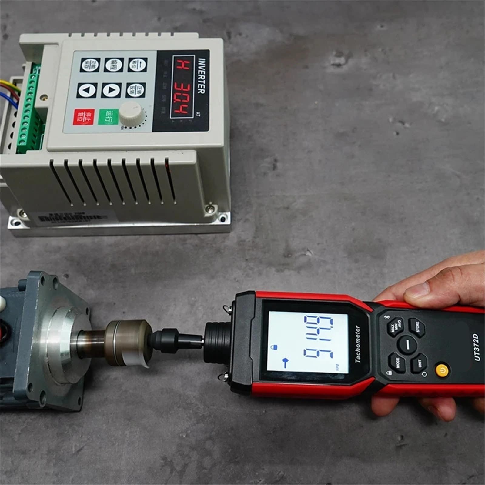 Digitaler Drehzahlmesser, Drehzahlmesser 2-in-1 UT372D Laser Kontakt Und Berührungslos Tacometro Digitaler Spin 1 Bis 19999,LCD-Display
