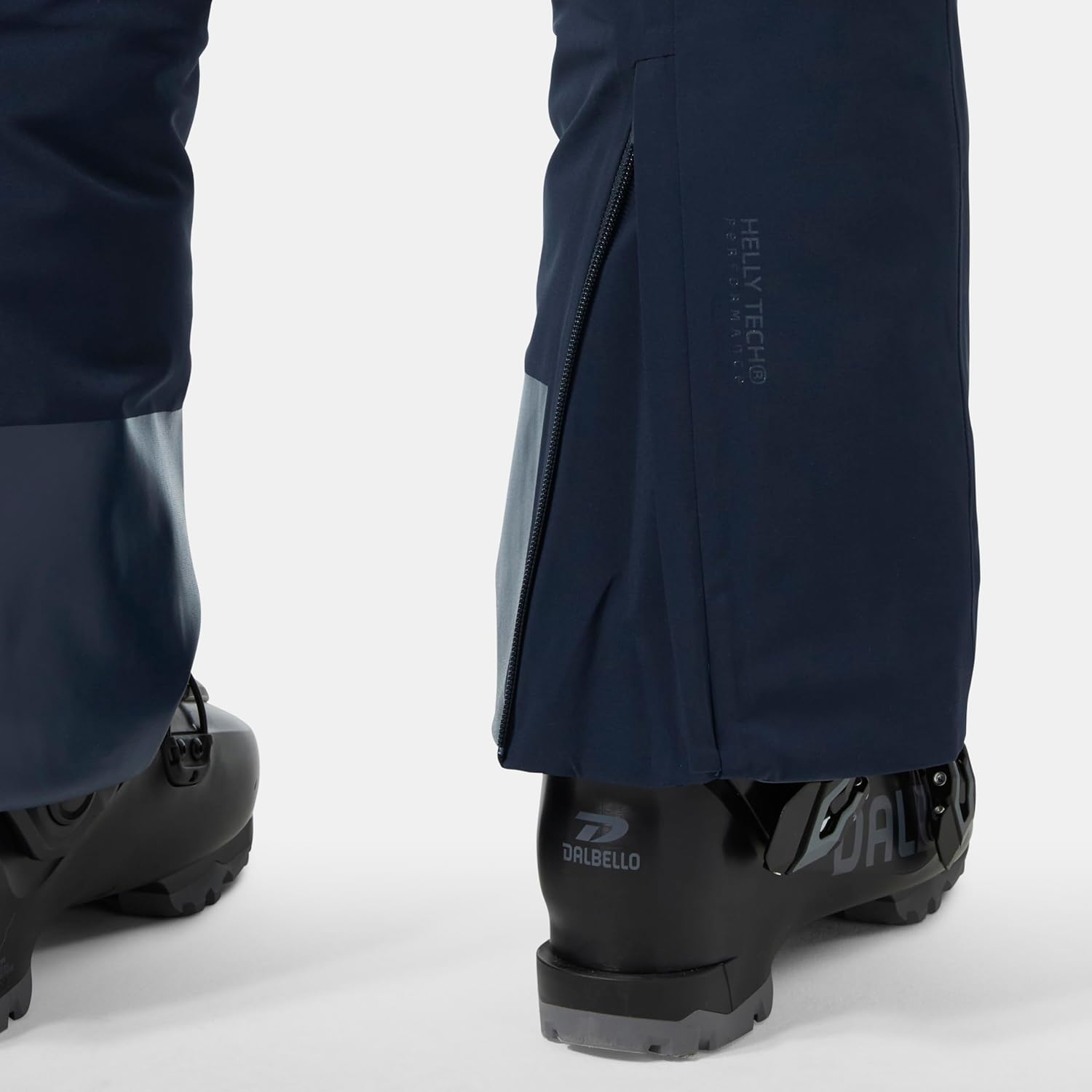 Helly-Hansen Women's Alphelia Bib Pant, Lightweight Stretch Insulation, Fully Seam Sealed, 2-Layer, Adjustable Suspenders