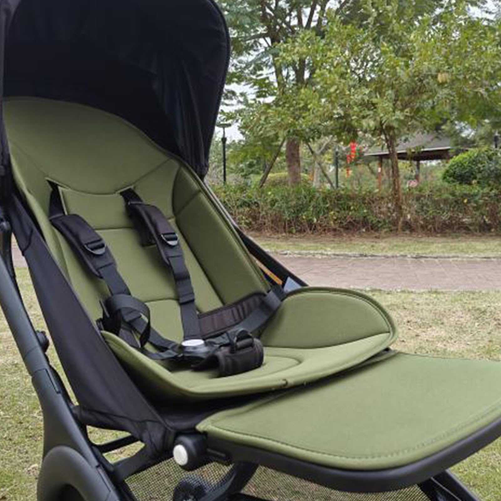 Carrito de bebé reposapiés autoridad de expansión con diseño de conexión estable para disfrutar de la mariposa