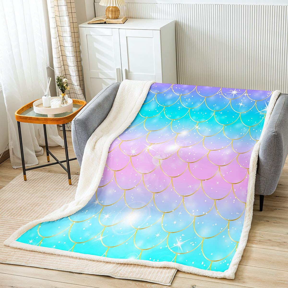 Mermaid Scales Fleece Throw Blanket Colorful Fish Scales Decor Sherpa Blanket for Kids Boys Girls Marine Life Ocean Themed Fuzzy Blanket for Sofa Bed Couch Teal Blue Pink,Twin 60x80 Inches