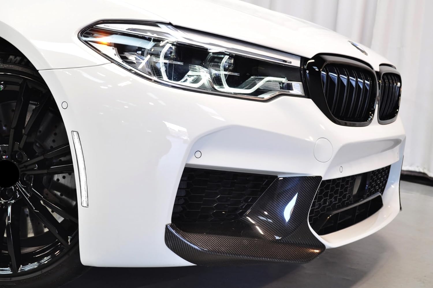 iJDMTOY Smoked Lens White Full Strip LED Front Bumper Reflector Replace Side Marker Lights Compatible With BMW 2019-26 G20 3 Series 320i 330i 340i, 2020-26 G22 4 Series 420i 430i 440i 2d ONLY