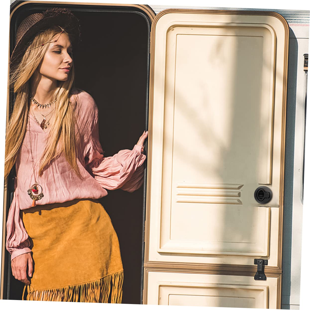 LAPYAPPE 2sets Metal Latch Lock for Rv Yacht Latch Locking System Plastic Simple Design 2pcs*2