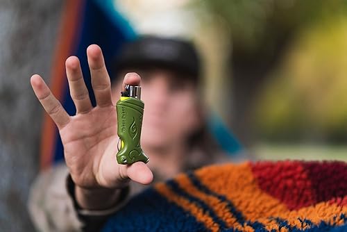 Miniatura 4 de Toker Poker - Estuche para encendedor Clipper Multiherramienta, Colección Alice - Sombrerero de miel, herramienta todo incluido para acampar y otros