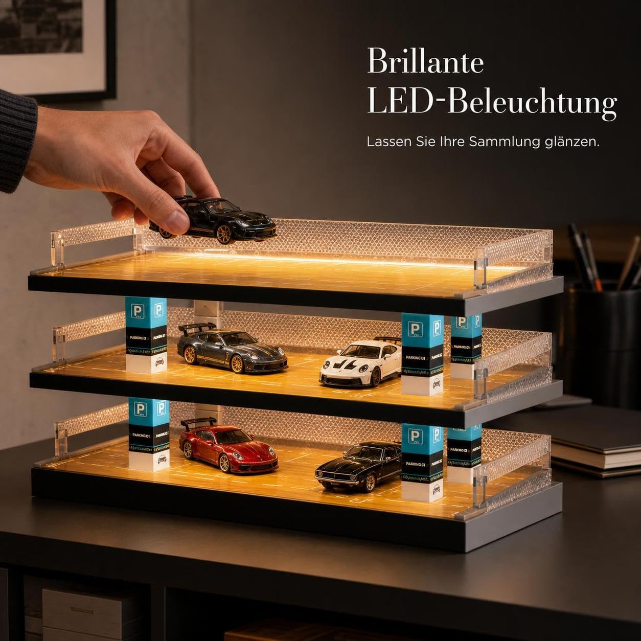 Garage per auto modellini 1:64, Diorama Parcheggio a 3 Livelli con Illuminazione LED, Vetrina Espositiva per Auto Diecast