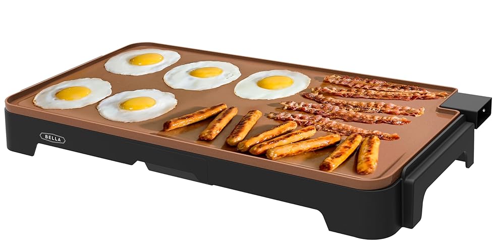 bella XL Electric Ceramic Titanium Griddle, Make 15 Eggs At Once, Healthy-Eco Non-stick Coating, Hassle-Free Clean Up, Large Submersible Cooking Surface, 12" x 22", Copper/Black