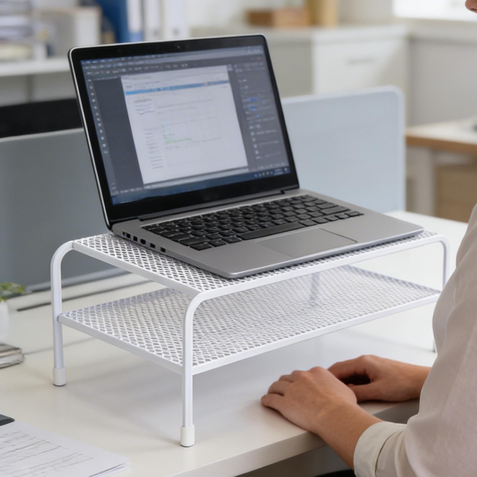 Podstawka pod laptopa na biurko Ergonomiczny żelazny oszczędzający miejsce