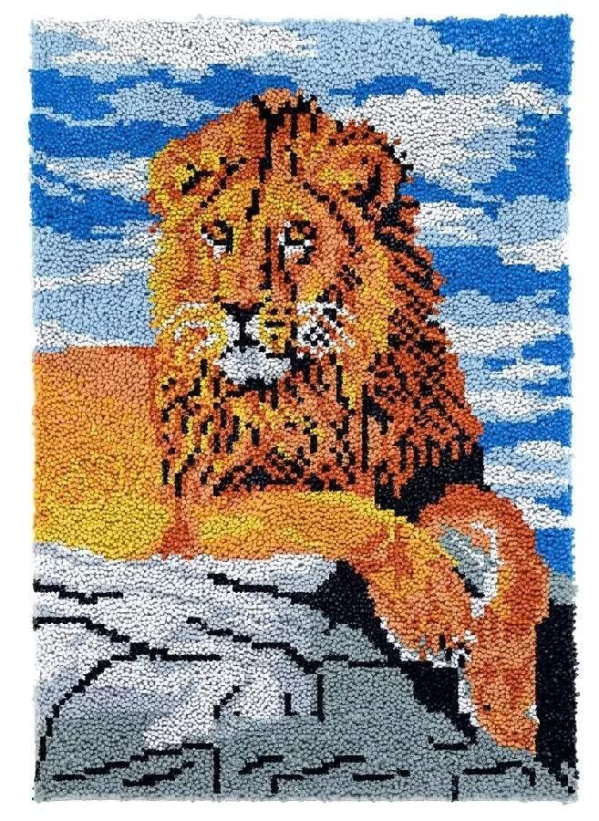 ROCKY&CHAO Latch Hook Kit for Adults & Kids Complete DIY Rug Making Craft Kits with Yarn & Canvas and Crochet Needle, Adult Craft Kits for Women, Relaxing Home Art Project - Lion 50x38CM