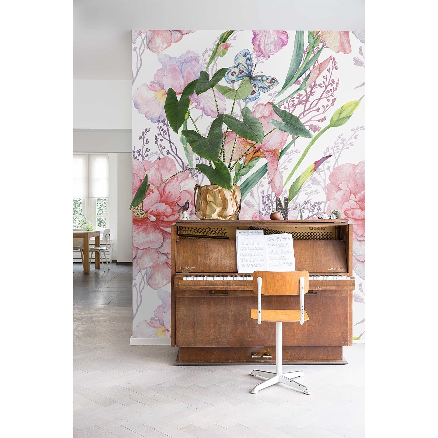 Papier peint pivoines fleurs pour rénover un meuble abîmé ou un mur de chambre facilement