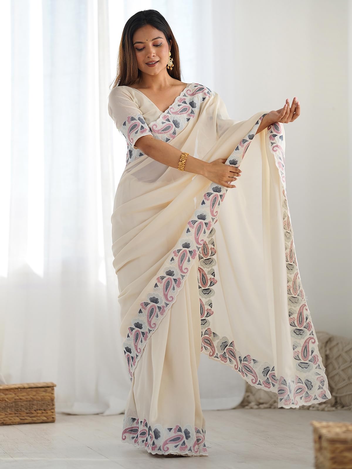 Satrani Women's Silk Blend Embroidery Saree With Unstitched Blouse Piece (4135S146N_Ivory)