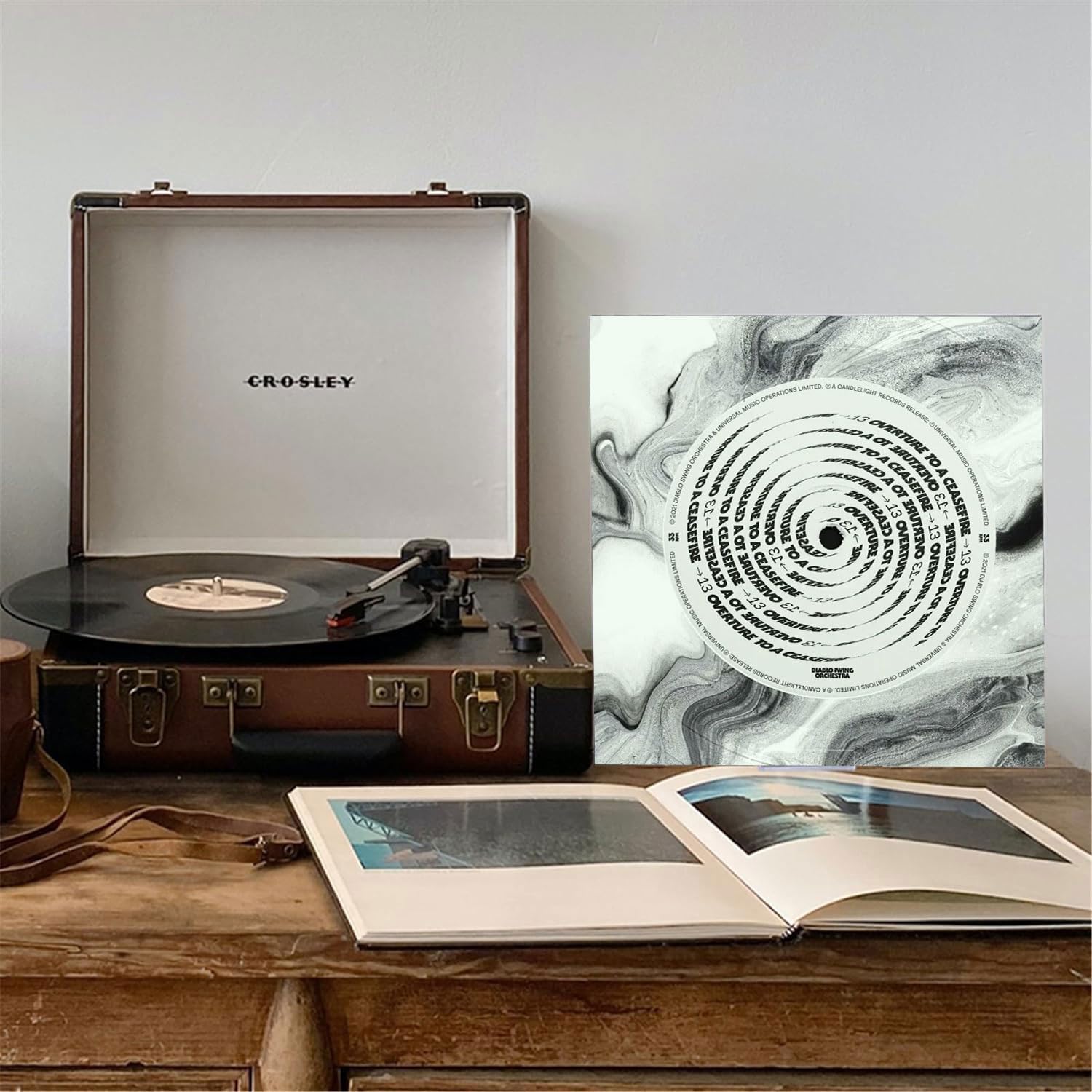 Kalami Vinyl Record Stand Display Album LP Cover | Display Nowplaying, Clear Acrylic Material, Tabletop Display, No Assembly Required, Vinyl Record Player Accessories