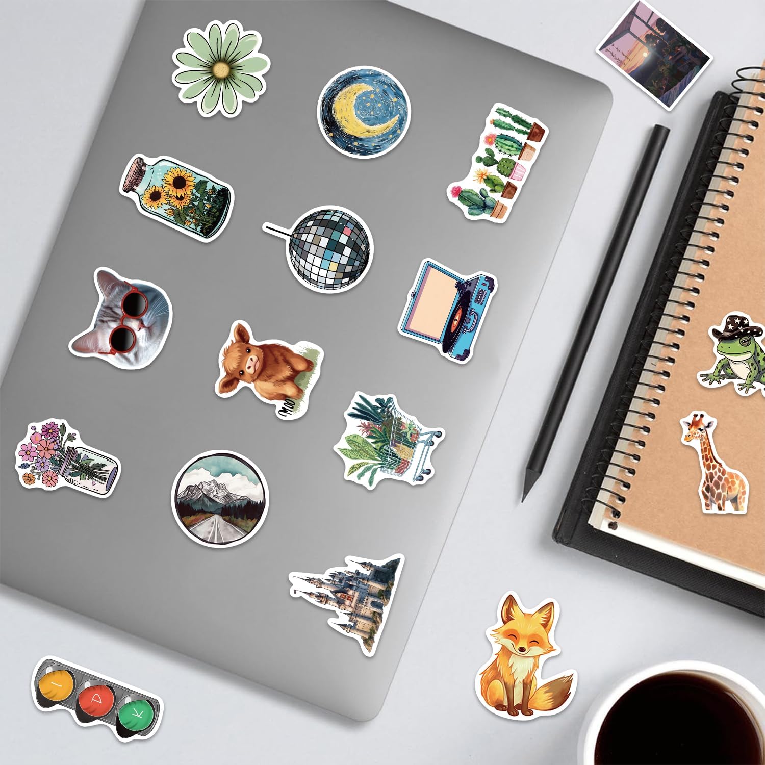 100Pcs Water Bottle Stickers for Kids, Cute Stickers, Waterproof Aesthetic Vinyl Cute Sticker for Kids Teens Girls Adults, for Water Bottle Laptop Luggage