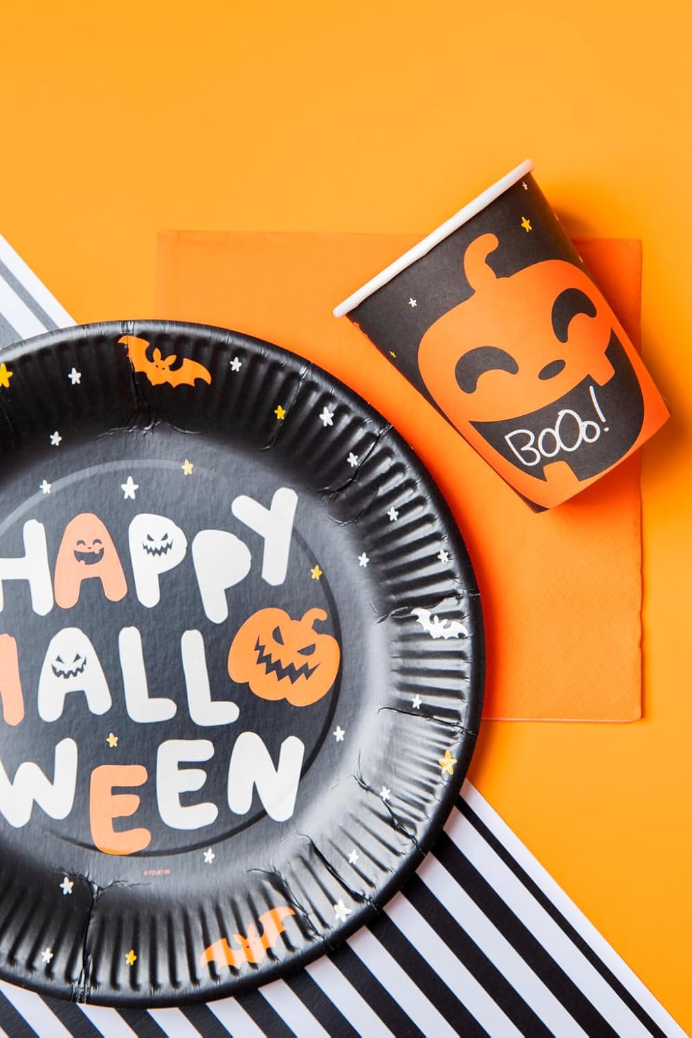 Folat 23870 23870-Happy Halloween Booo Plates 23 cm Pack of 8 Black Orange Pumpkin Bar Decor Party Supplies, Multicoloured