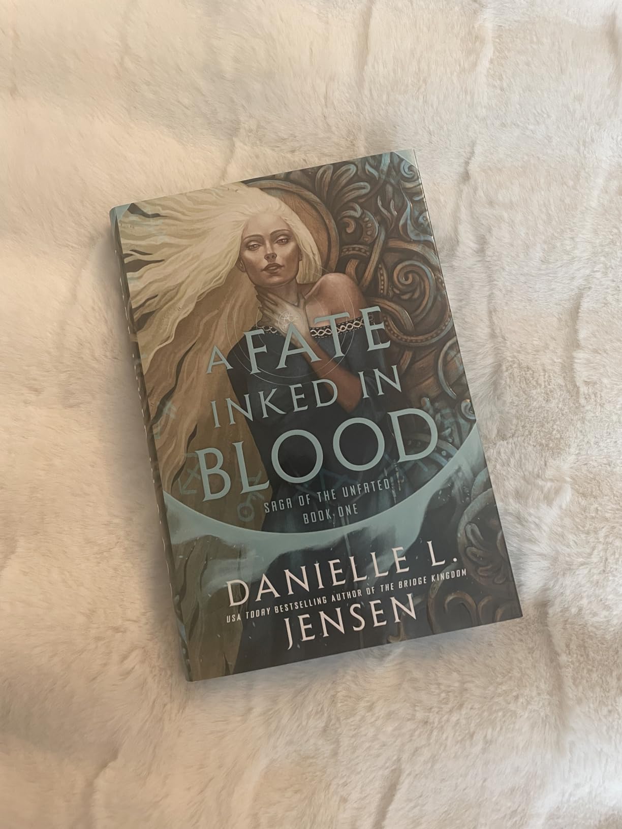 A Fate Inked in Blood: Book One of the Saga of the Unfated : Jensen ...