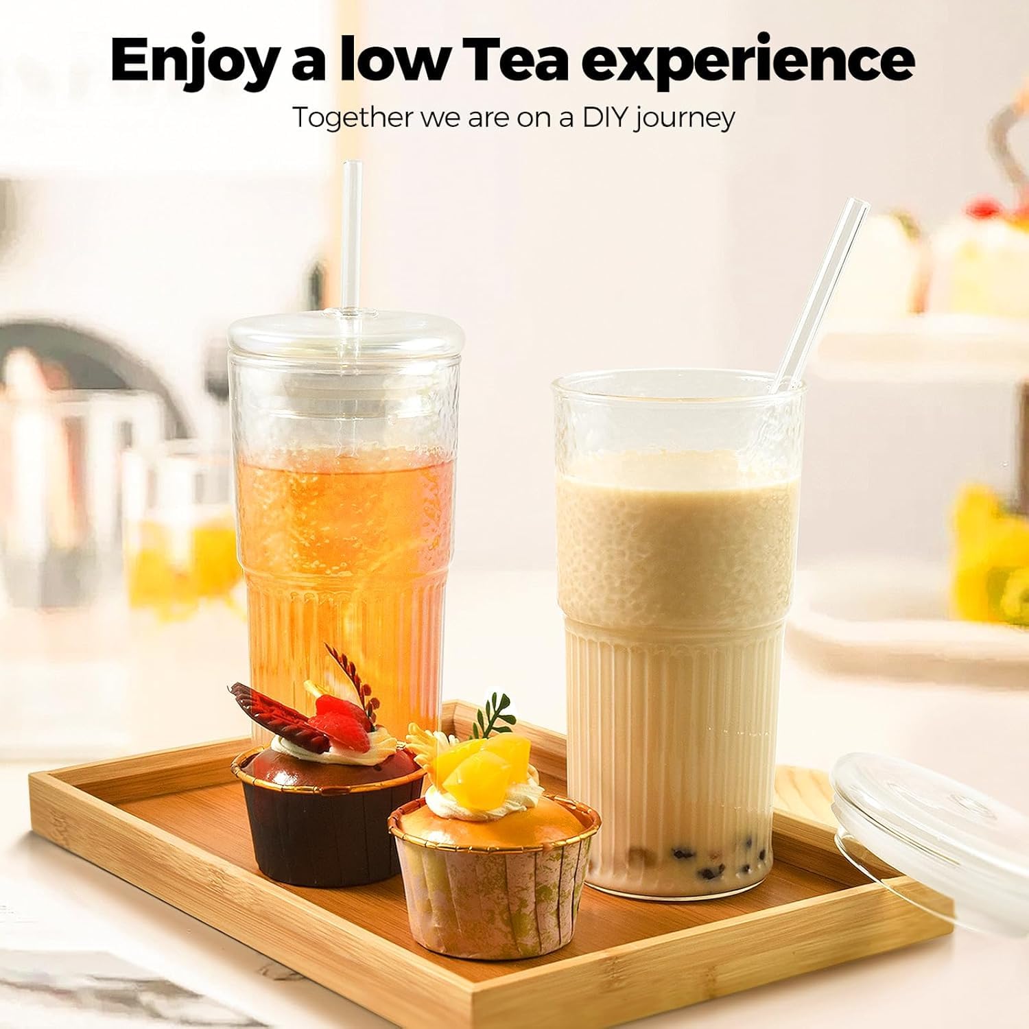 KOOSREEL Paquete de 4 tazas de café helado, vasos transparentes de 600 ml con tapas y popotes de vidrio para leche, agua helada, jugo, café, refrescos, cócteles, bebidas frías o calientes
