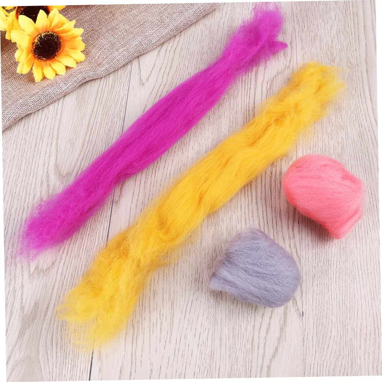 STOBOK Farben Filzwolle mit Wollvlies und Filzfaservlies für Nadelfilzen DIY Projekte Wollgarn zum Filzen für Tiere Schmuck Trocknerbälle Wandbehänge Webprojekte Zufällige Farbe