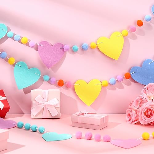 Miniatura 8 de VitalCozy Guirnalda de bolas de fieltro para el día de San Valentín, pancarta de fieltro con forma de corazón, decoración romántica de San Valentín,
