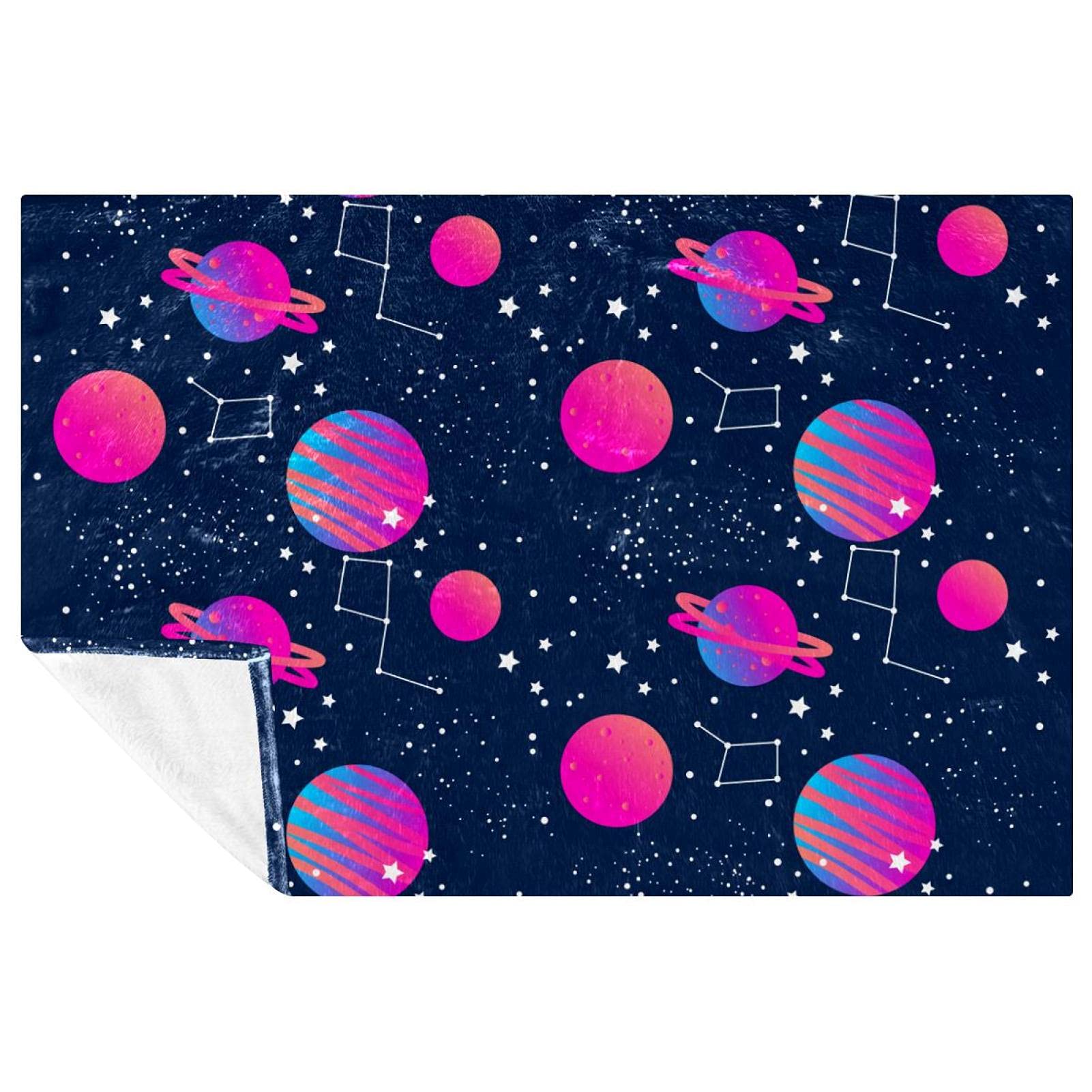Couverture galaxie rose douce pour des moments cocooning au lit