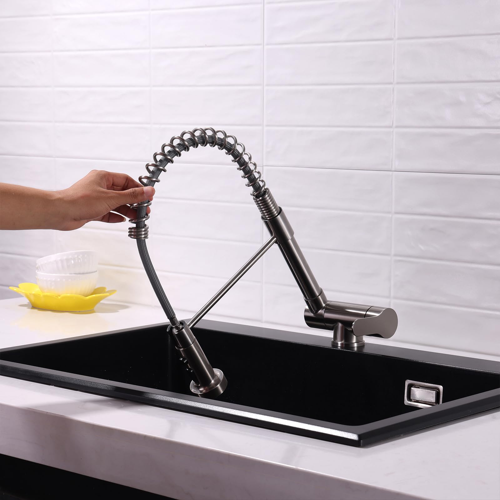 Generisch Wasserhahn Küche Mischbatterie Ausziehbare Küchenarmatur mit Federmechanismus 360° schwenkbar klappbar schwarz 3 Funktions Klapparmatur für Fenstermontage