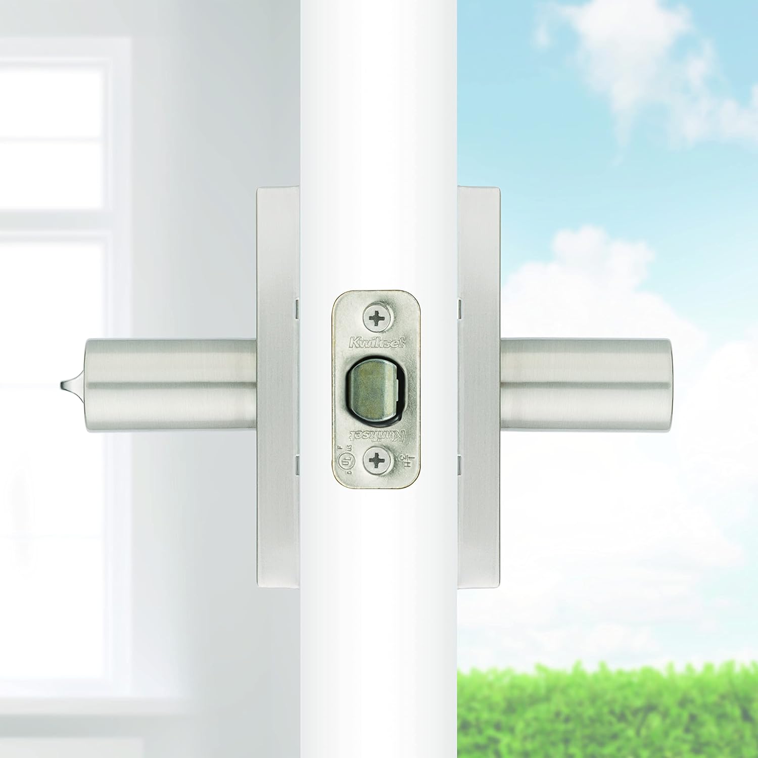 Kwikset Halifax Entry Door Handle with Lock and Key, Secure Keyed Reversible Lever Exterior, For Front Entrance and Bedrooms, Satin Nickel, Pick Resistant Smartkey Rekey Security and Microban