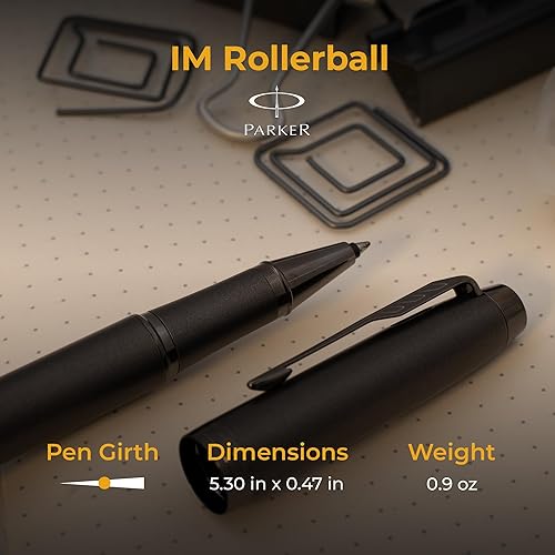 Vista 22 de Bolígrafo de punta redonda azul Parker IM grabado. Bolígrafo de regalo personalizado con acabado mate con ribete cromado y tinta negra para regalos