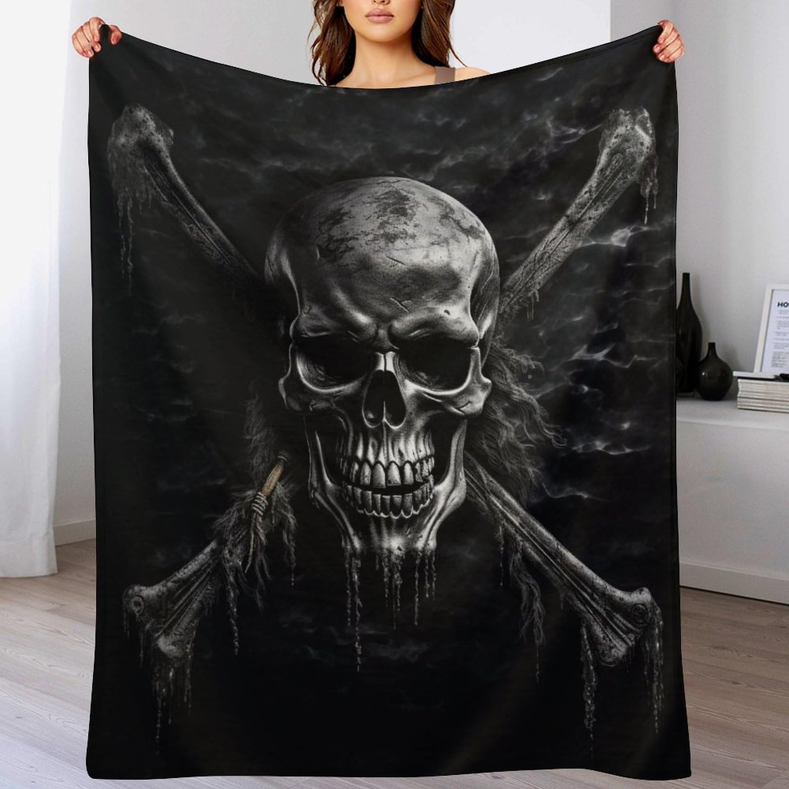 PAZZK Skull Pirate Super Soft Throw Blanket Throw for Sofa Couch Bed Fluffy Flannel Fleece Blanket Machine Washable Nap Blanket Bed Spread（100×130cm）