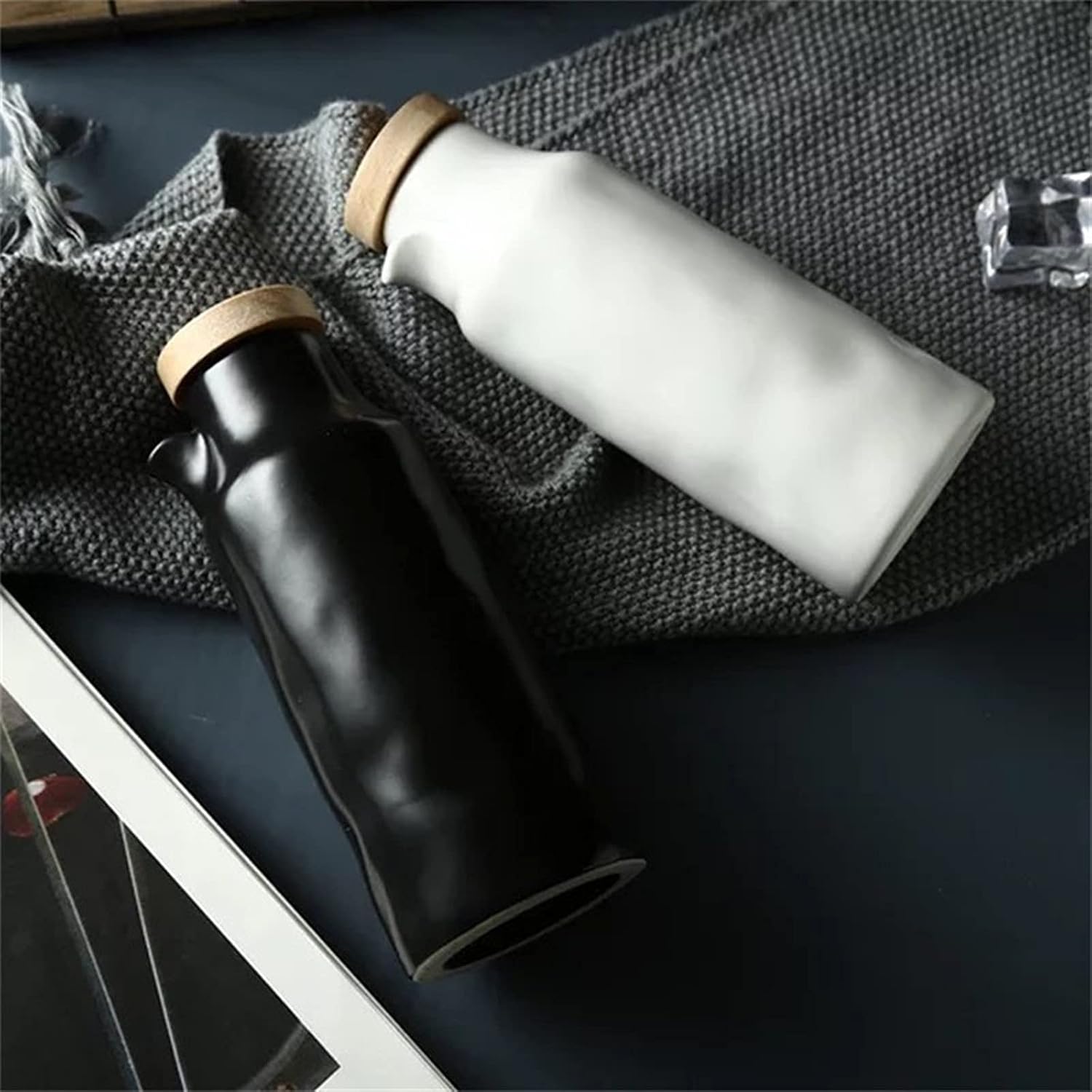 oil bottle Creative Ceramic Oil and Vinegar Dispenser with Spout and Lid Superior Oil Bottle Leakproof Condiment Container with Drip-Free Spouts oil sprayer(Color:B)