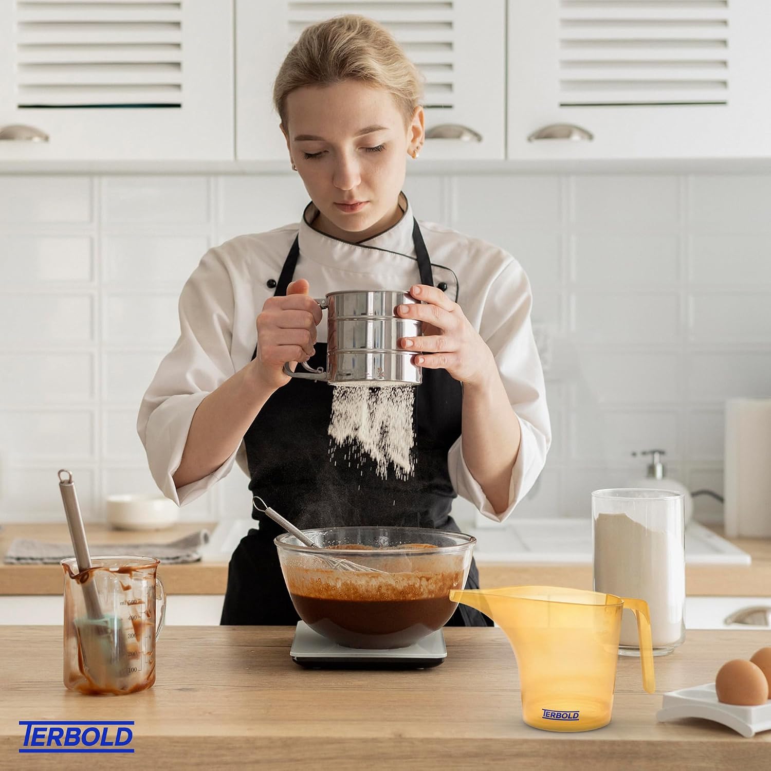 Funnel Pitcher with Spout 4pc Set