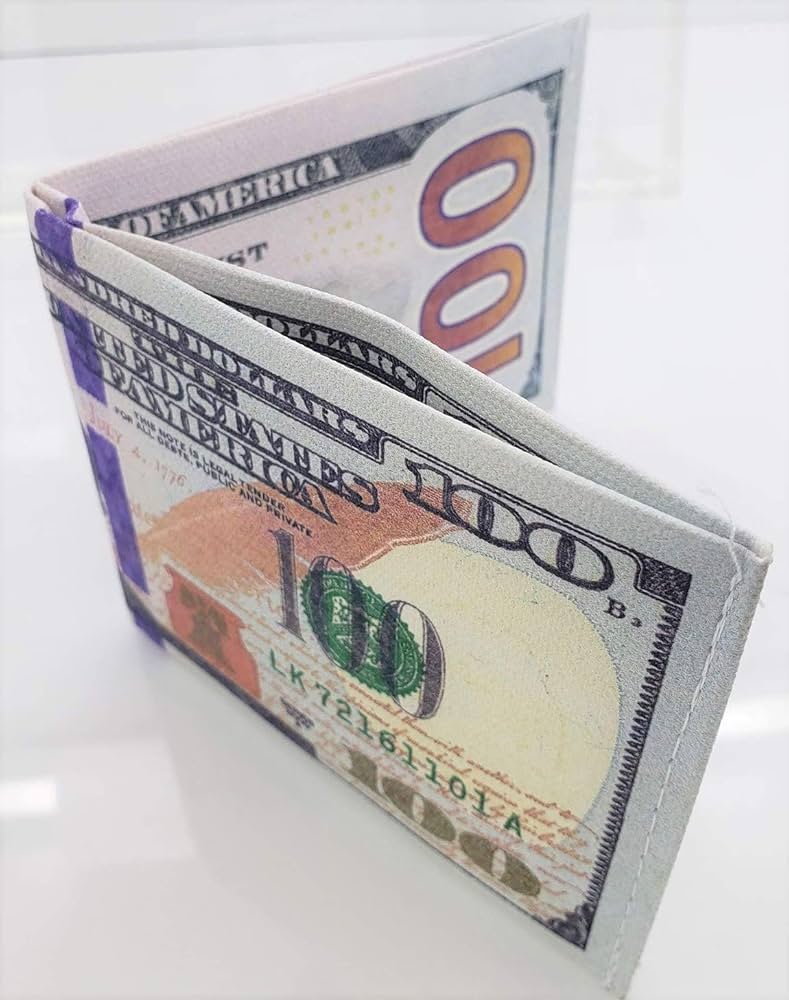 黄金の100ドル札　101枚！ ジョークグッズ Amazon.co.jp: Zugar Land $100 マネーウォレット100ドル札 二