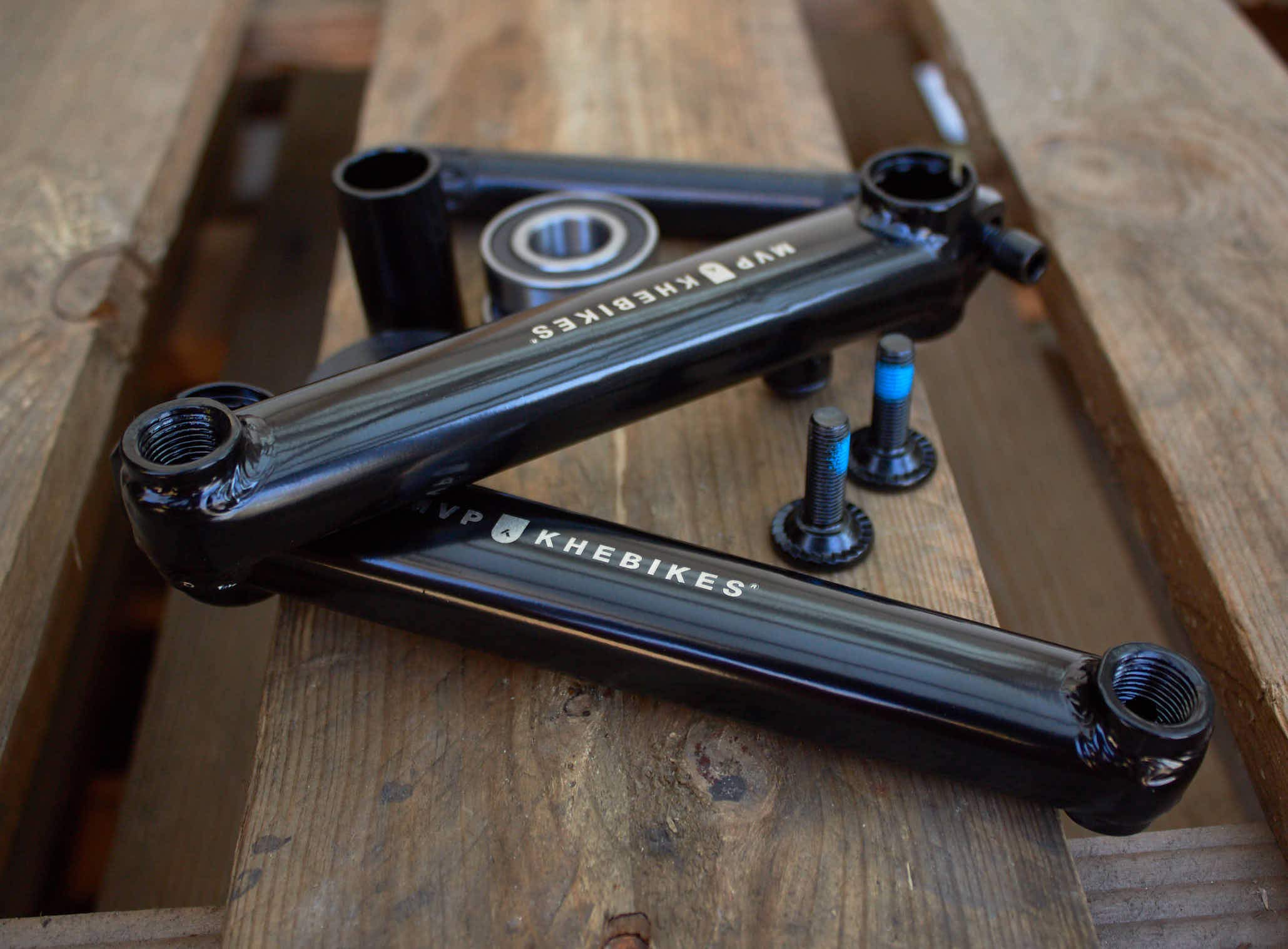 Amazon | KHE MVP BMX クランクセット 8T MID BB 4130 CrMo 19mm