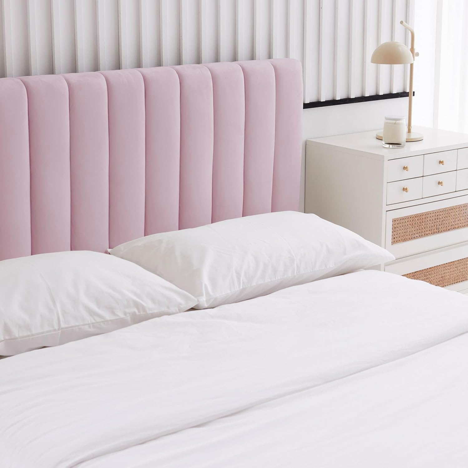 Livinia Full Size Elton Velvet Platform Bed Set, Upholstered Bed Frame with Vertical Channel Tufted Headboard Footboard with 2 Side Panel Nightstands, No Box Spring Needed, Pink (Full)