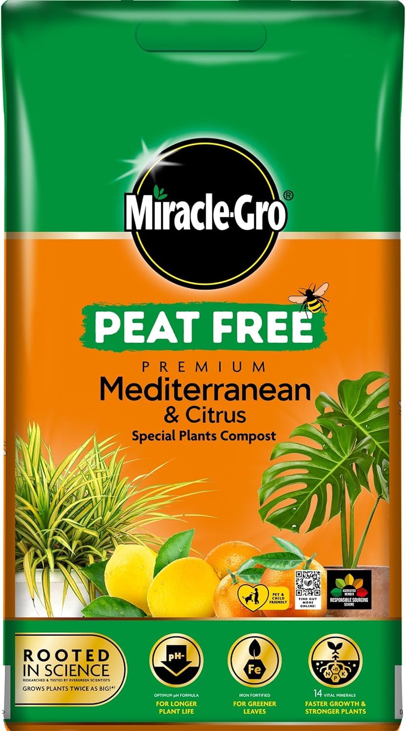 Miracle Gro Premium Compost 10L | Peat Free Multi Purpose Fertilisers | Indoor and Outdoor Gardening Soils | Suitable for Small and Large Plants (Mediterranean & Citrus)