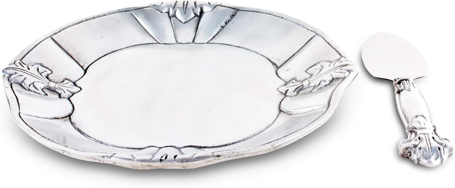 Arthur Court Designs Aluminum Fleur-De-Lis Pattern Plate and Server 8 inch Diameter