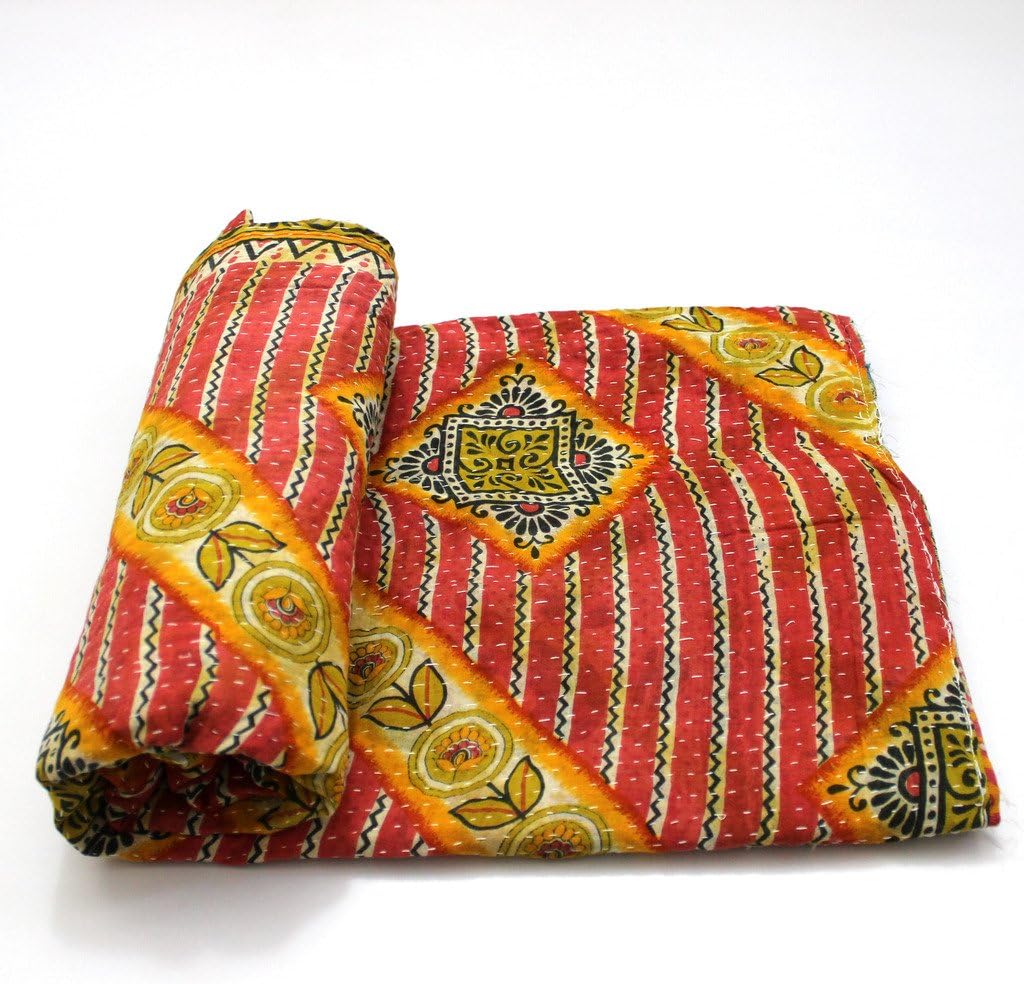 Vintage Throw Kantha Quilt Indian Handmade Bohemian Bedspread Reversible Cotton Ethnic Sari Fabric Embroidered Bedding Blanket Gudari