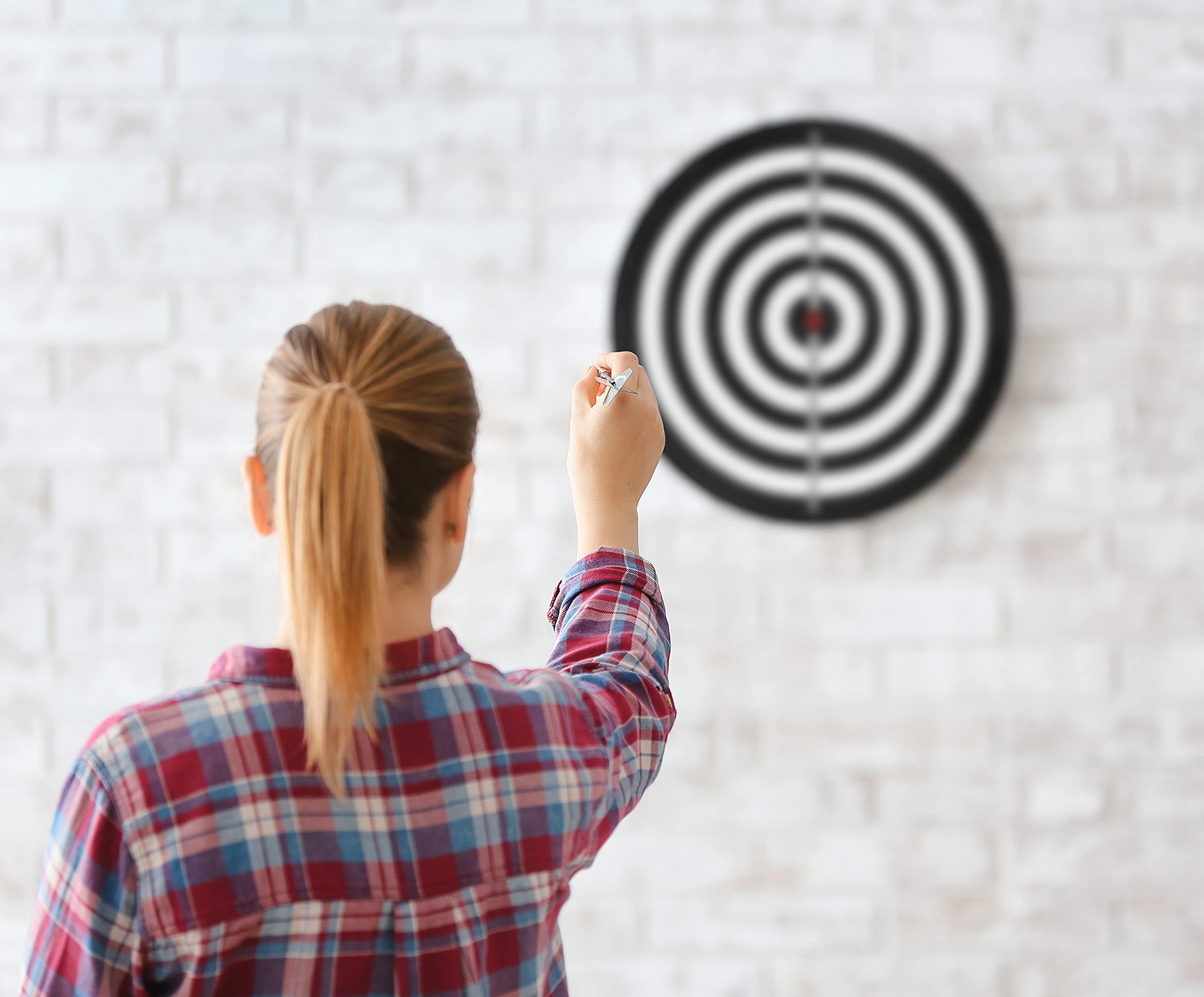 Stagecaptain DBP-1810 BullsEye Bersaglio da Freccette in Carta con 6 Freccette e 4 Set di Flights - Bersaglio Steeldart Doppia Faccia per Principianti in Paper Board