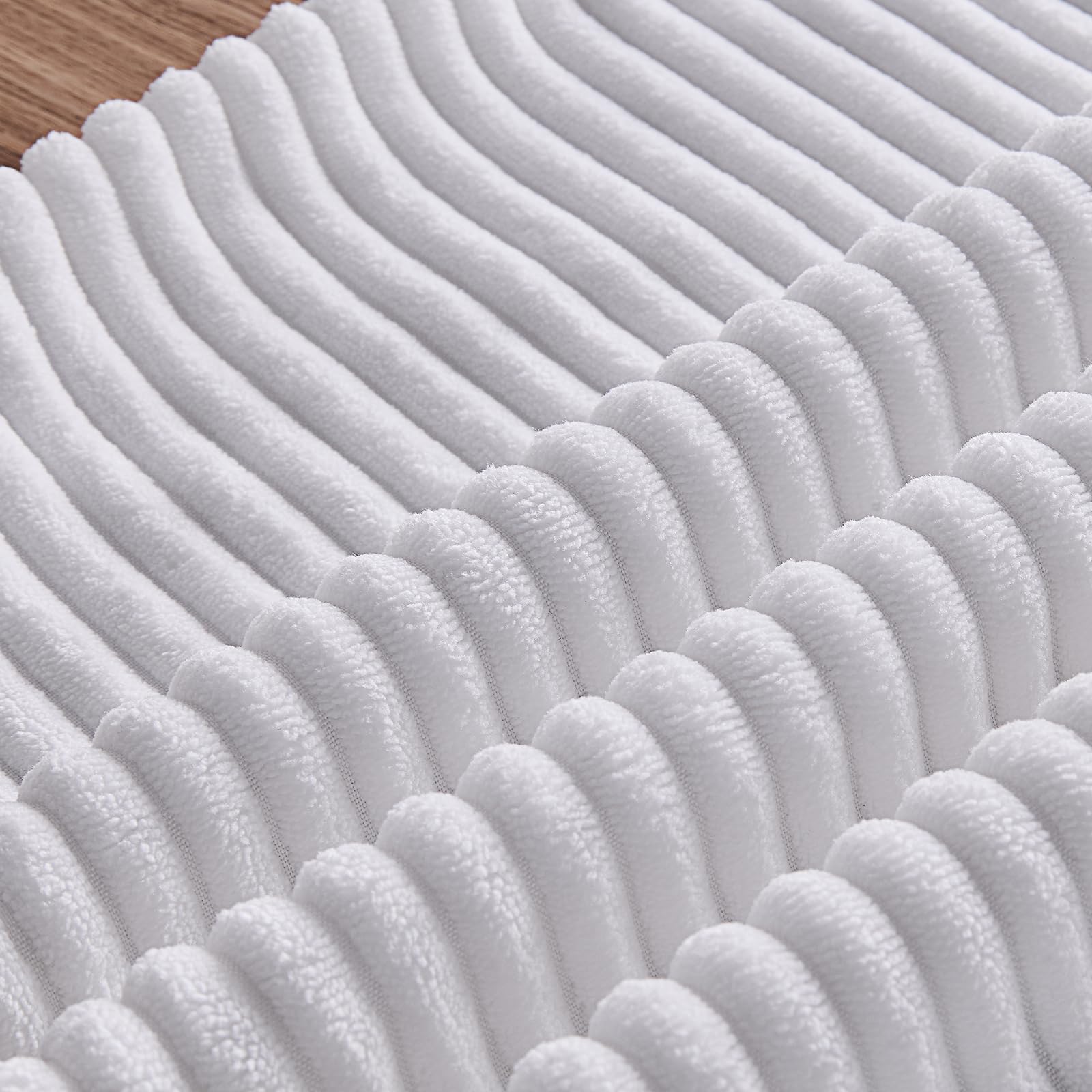 Lot de 2 Housse Coussin 50x70 Blanc,Motif à Rayures Decoration Housses de Coussin en Velours Côtelé,Douillet Taie Oreiller Moderne pour Chambre Lit