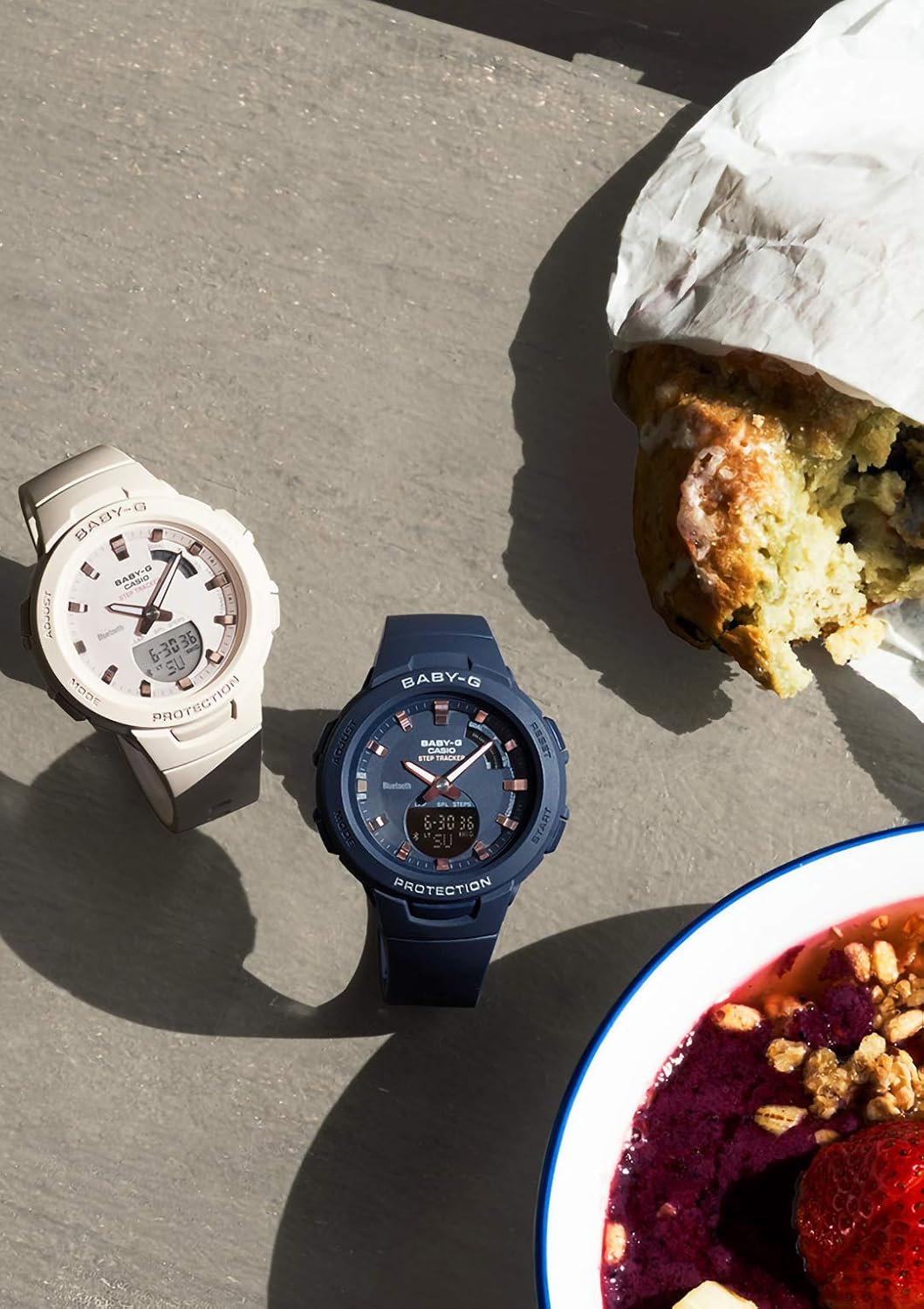 [カシオ] 腕時計 ベビージー 【国内正規品】FOR SPORTS 歩数計測 Bluetooth 搭載 BSA-B100-4A1JF レディース ベージュ